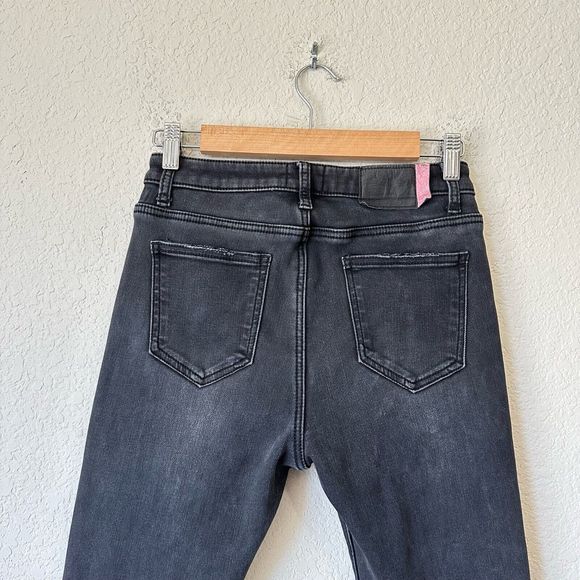 ACNE STUDIOS BLÅ KONST Cut-Off Skinny Jeans in Heathered Black - Picture 2 of 12